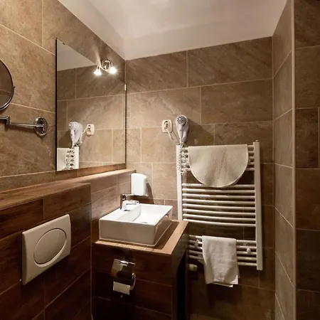 Ven Diofa De Lux Panzio Bed & Breakfast Szeged