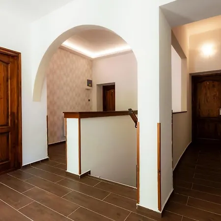 Ven Diofa De Lux Panzio Bed & Breakfast 4*
