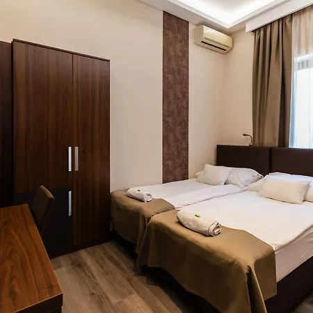 Bed & Breakfast Ven Diofa De Lux Panzio Szeged