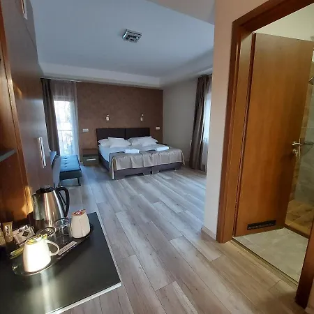Ven Diofa De Lux Panzio Bed & Breakfast