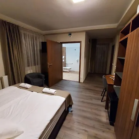 Ven Diofa De Lux Panzio 4* Szeged