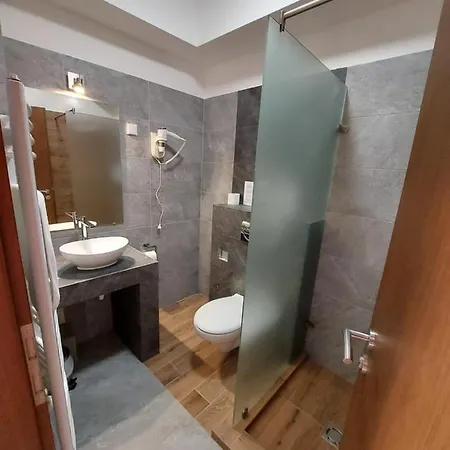 Ven Diofa De Lux Panzio Bed & Breakfast
