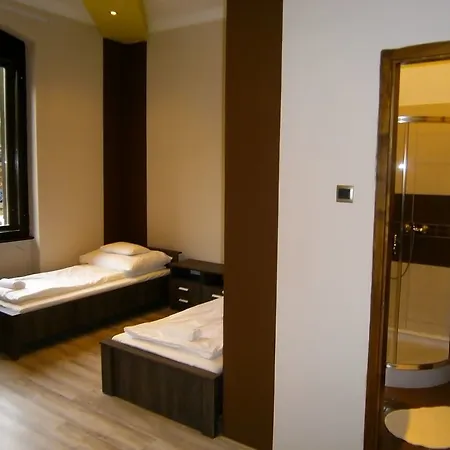 Ven Diofa De Lux Panzio 4* Szeged