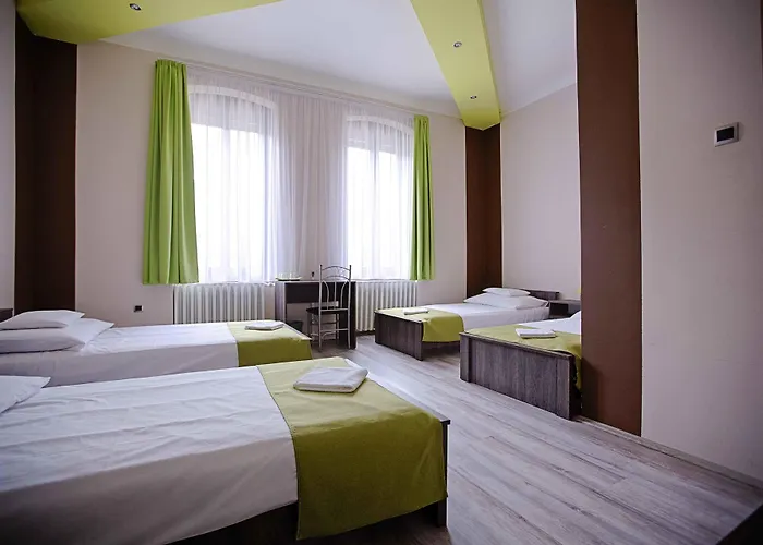 Bed & Breakfast Ven Diofa De Lux Panzio 4*