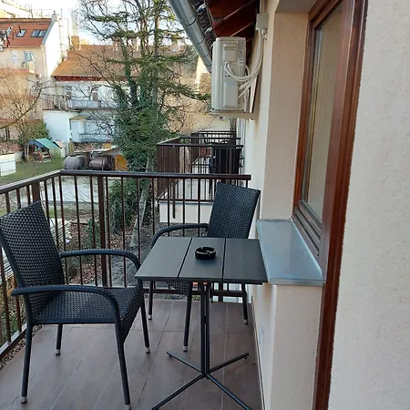 Ven Diofa De Lux Panzio B&B 4*