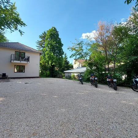 Bed & Breakfast Ven Diofa De Lux Panzio 4*