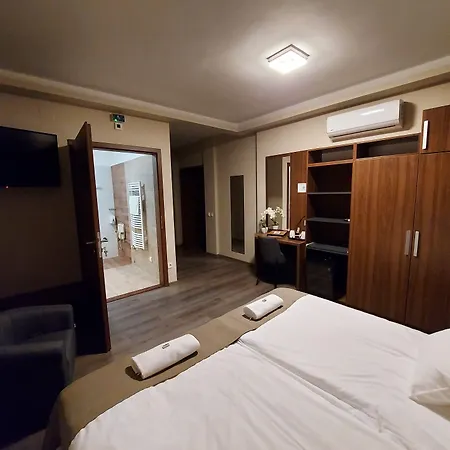 Ven Diofa De Lux Panzio Bed & Breakfast
